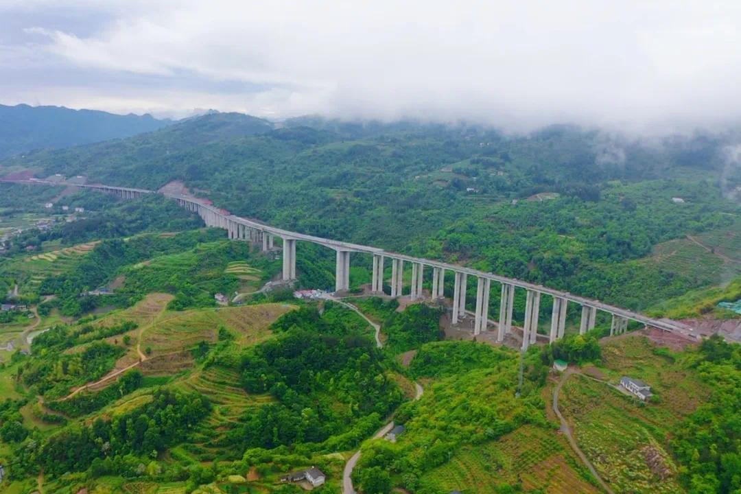 沅辰高速进展顺利，助力地方经济发展新动态